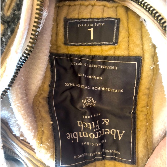 Abercrombie and Fitch Men Jacket - Picture 1 of 2